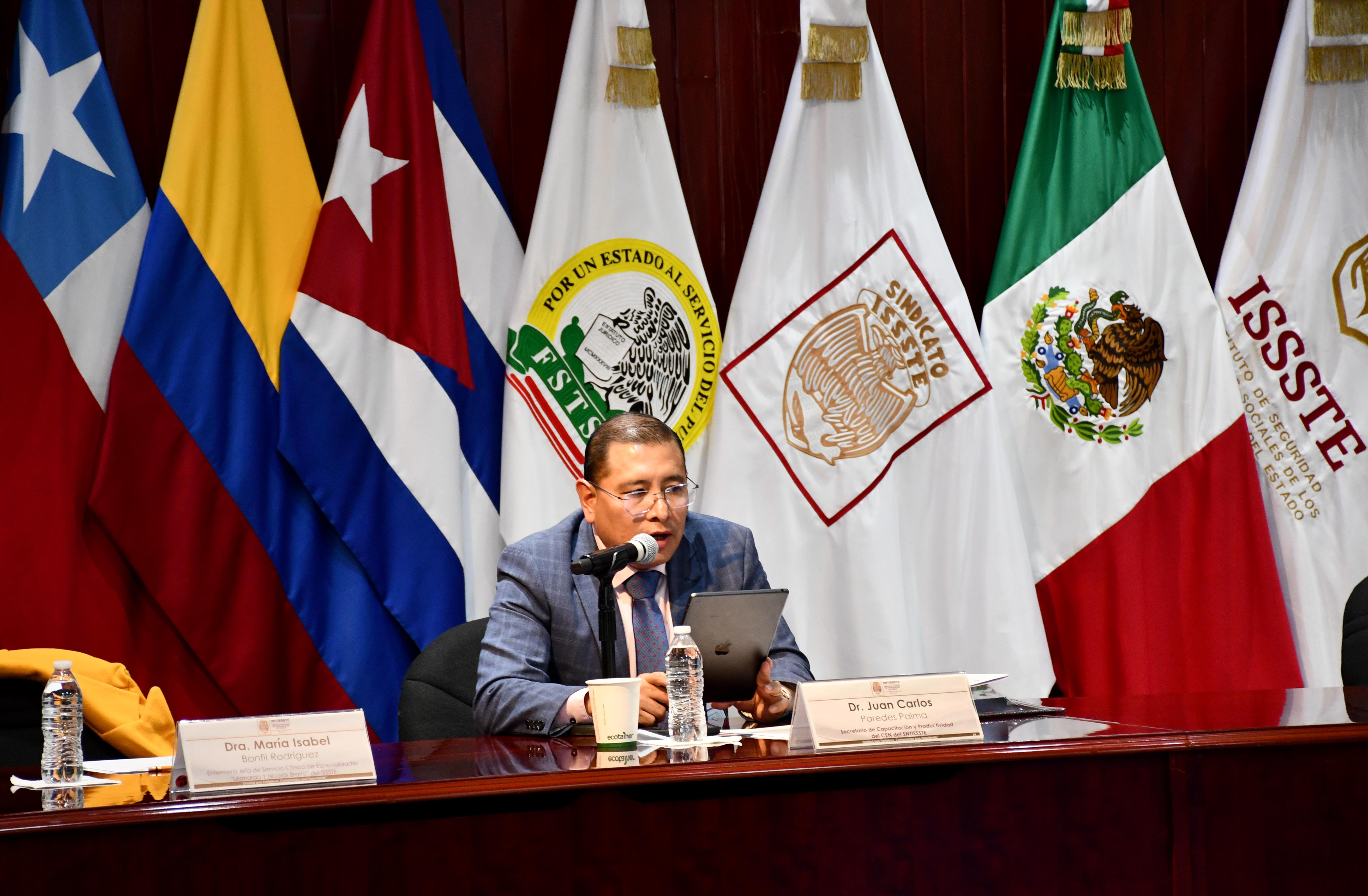 "1er Diplomado de Administración y Docencia en lo Servicios de Enfermeria"